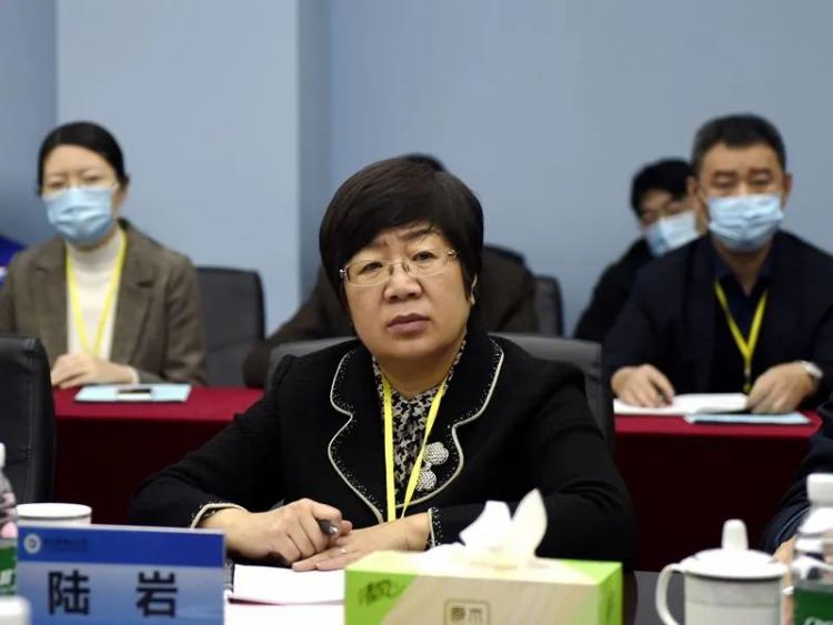 哈尔滨理工大学召开两个专业工程教育联合认证专家组进校现场考查见面