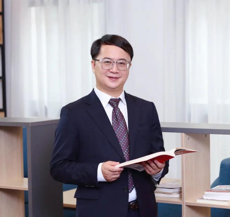 科研大讨论系列报道管院科研之星我院陈衍泰教授在权威期刊管理世界