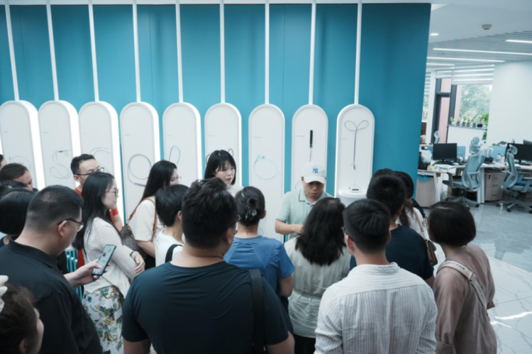 校企联动｜走进医疗科技前沿：苏大MBA同学参访海望医疗，共话产学研融合新生态